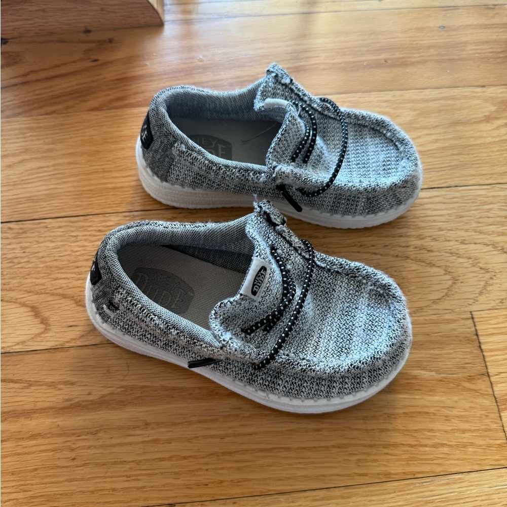 Hey Dude Kids' Black and White Moccasins